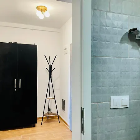 Apartment Aventurescu Coresi *
